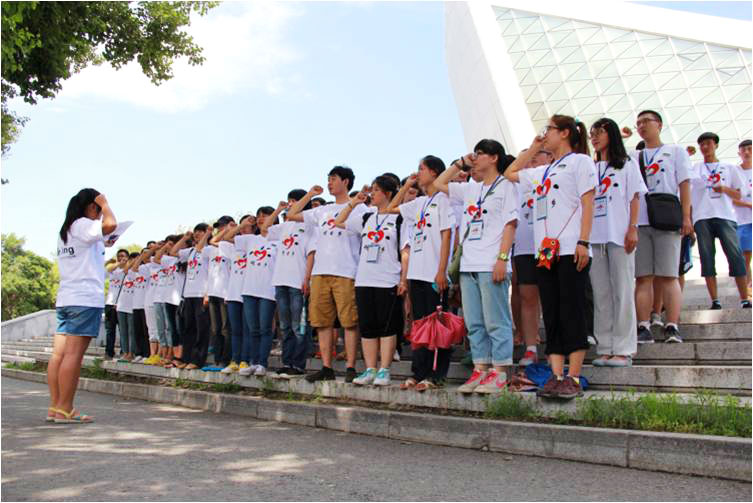 7��6�����|��������W(xu��)�������l(xi��ng)������֧�̈F�����e�г����xʽ��ȫ�w־Ը�߂����س��Z��һ���ú����֧���΄�(w��)������������140��꠆T�M����4��������քeǰ�����ϰ׺���������Ϫ�Լ��Ĵ����e��4�����У��M������֧�̹�������