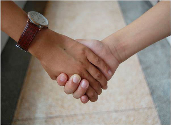 7��19�գ����ݾ���վһ������С�ҵ��к�Ҫ�x�_�����ѹ�ͬ��̎ʮ����ĺ��ӂ��͡�������꠆T��ʮ�ֲ������D��С�Һ�꠆T�o�յ��p����һ��꠆T����ӛ���������҂��֠����������B��������