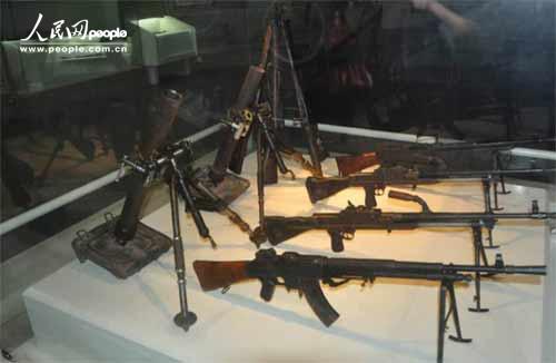 һ���Ŏ�����^��(n��i)չ���İ�·܊�U�@����܊�b���������ڷ� �z��