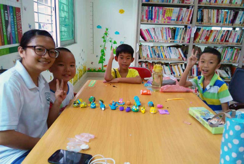 ꠆T�ֺýM�M(j��n)�У��F(xi��n)������Ȼ��С���т���������˼�����꠆T��һ�������һ�������Ͱ�׃����Ʒ