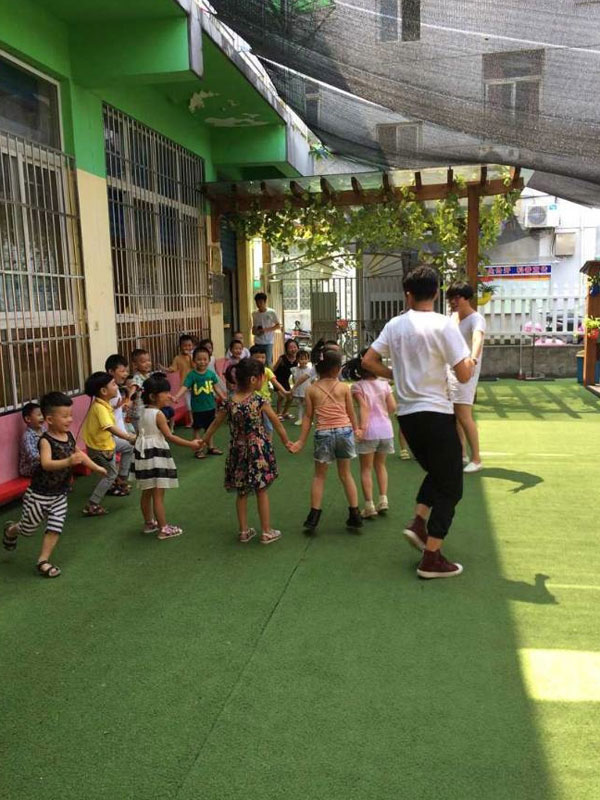 ־Ը�ߞ��а�С���т�����һ��(ji��)���ӻ���w���Α��n��