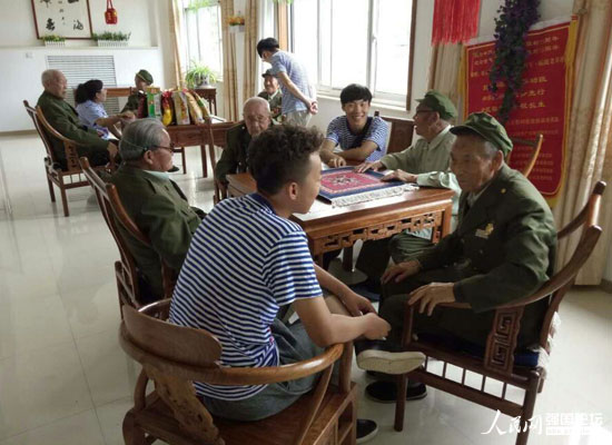 ���^�F���I(y��)���g�WԺ�Ӱ��tɫС��ꠁ����Ӱ���һ����Ժ�����ϱ���