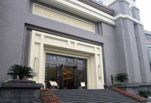 ��ǰ��������W(w��ng)ӛ�ߺ͏�(qi��ng)��(gu��)Փ���W(w��ng)�ѽM�ɵġ����Қvʷӛ�����ѿ���(zh��n)Ӣ�ҡ����(d��ng)���ؑcվ��С���(du��)����(l��i)���Ї�(gu��)�����h�ɚvʷ����^���^��