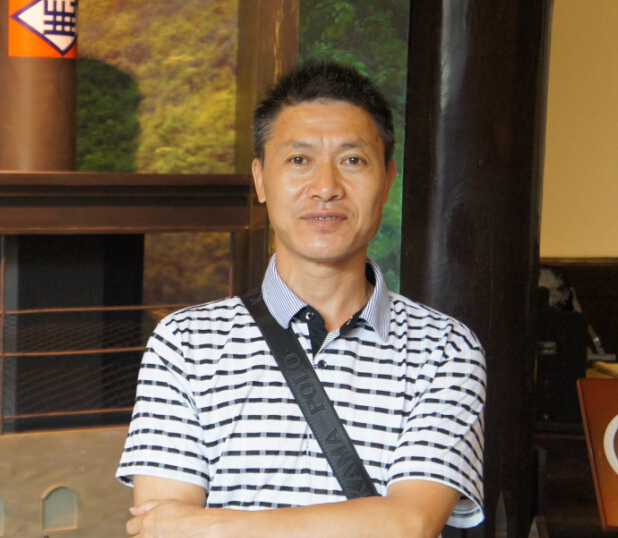 �S�L�F������Ӣ�ۂ��¾��vʷ����õ�Ҋ�C,�ؑc���H�ô�ɽ�������Լ��ć����������ø�ɽ�h(yu��n)ˮ֧Ԯ�����ջ�ӡ�