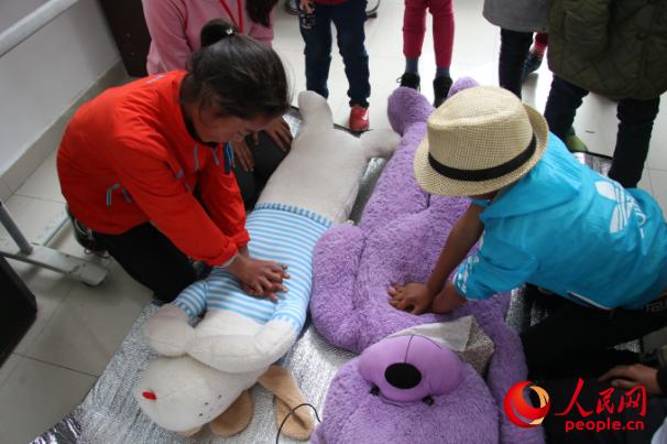 �V�|�t(y��)�ƴ�W(xu��)ů�L(f��ng)�Ї�־Ը����(w��)꠵��Ĵ�ʡ�����ݿ����h�����l(xi��ng)���ʹ��_չ����־Ը����(w��)���̺��ӂ��ƌW(xu��)�\(y��n)�����p���\(y��n)�ӓp������ᘌ��\(y��n)�ӳ�Ҋ�܂���r���ڼ����Ծȼ������D�麢�ӂ����ò�ż����(x��)�ķΏ�(f��)�K�������ȼ��ȼ��������F(tu��n)��ṩ��