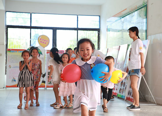 ���ݴ�W��֪�Ľ�㡱����������`꠵��㽭�������_չ֧�̻�����鮔?sh��)��l(xi��ng)����С�W���ռ��W��ƥ�˽������D�酢�ӡ������������ِ�ĺ��ӂ���