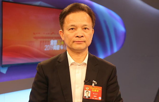 全國(guó)政協(xié)委員、中國(guó)工程院副院長(zhǎng)鐘志華：推進(jìn)工程教育改革與創(chuàng)新創(chuàng)業(yè)創(chuàng)造